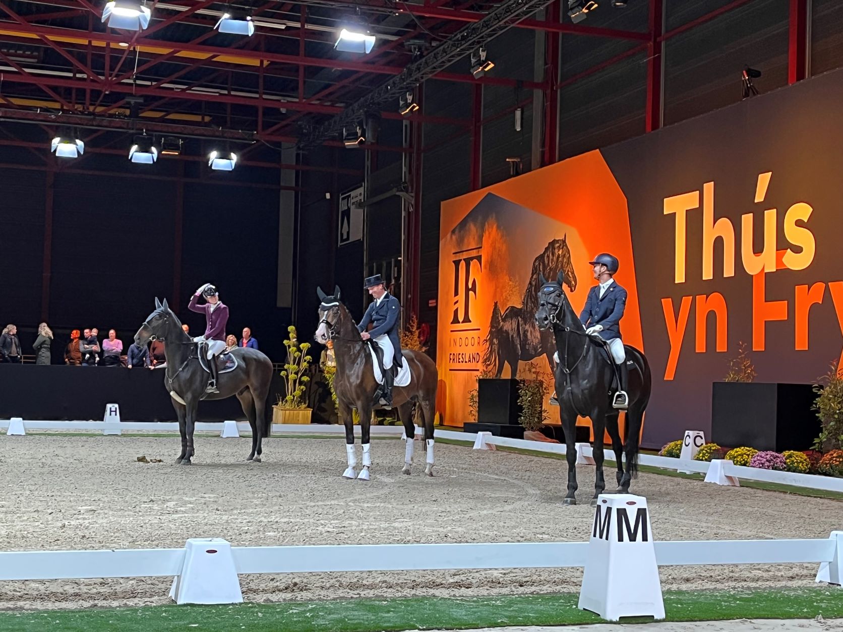 Show ambassadeurs Indoor Friesland, de rollen omgedraaid. Nieuws