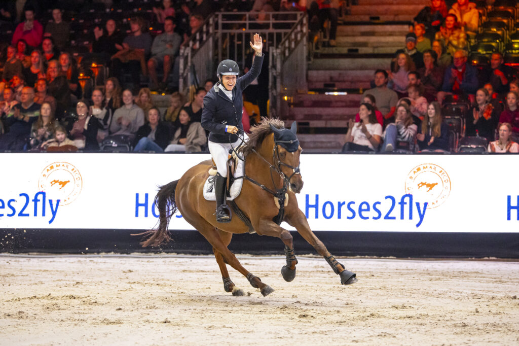 Merel Murris Schreur - Django Beer M
Indoor Friesland 2024
© DigiShots