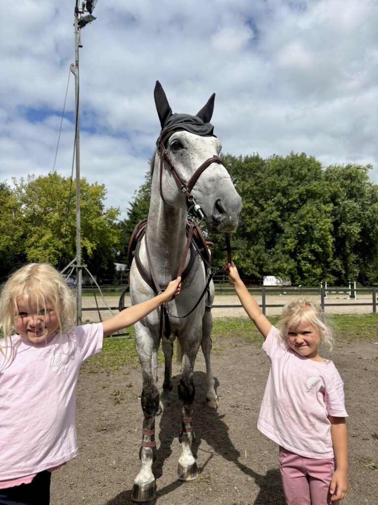 thumbnail_e983d87a-07db-4714-b2db-106c3b6d5648