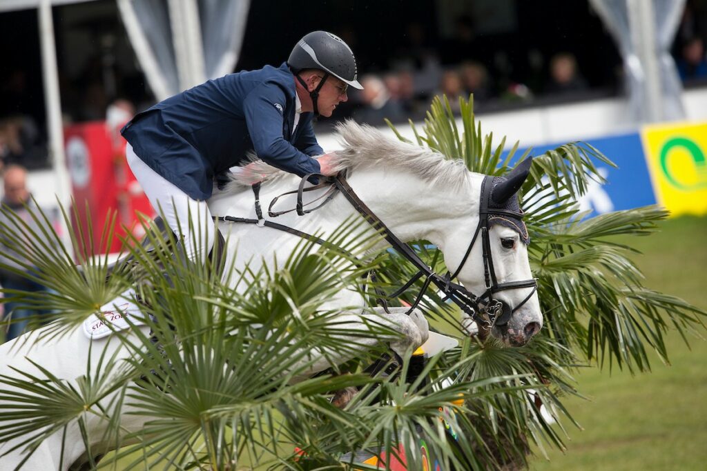 Albert zoer afbeelding insta-facebook