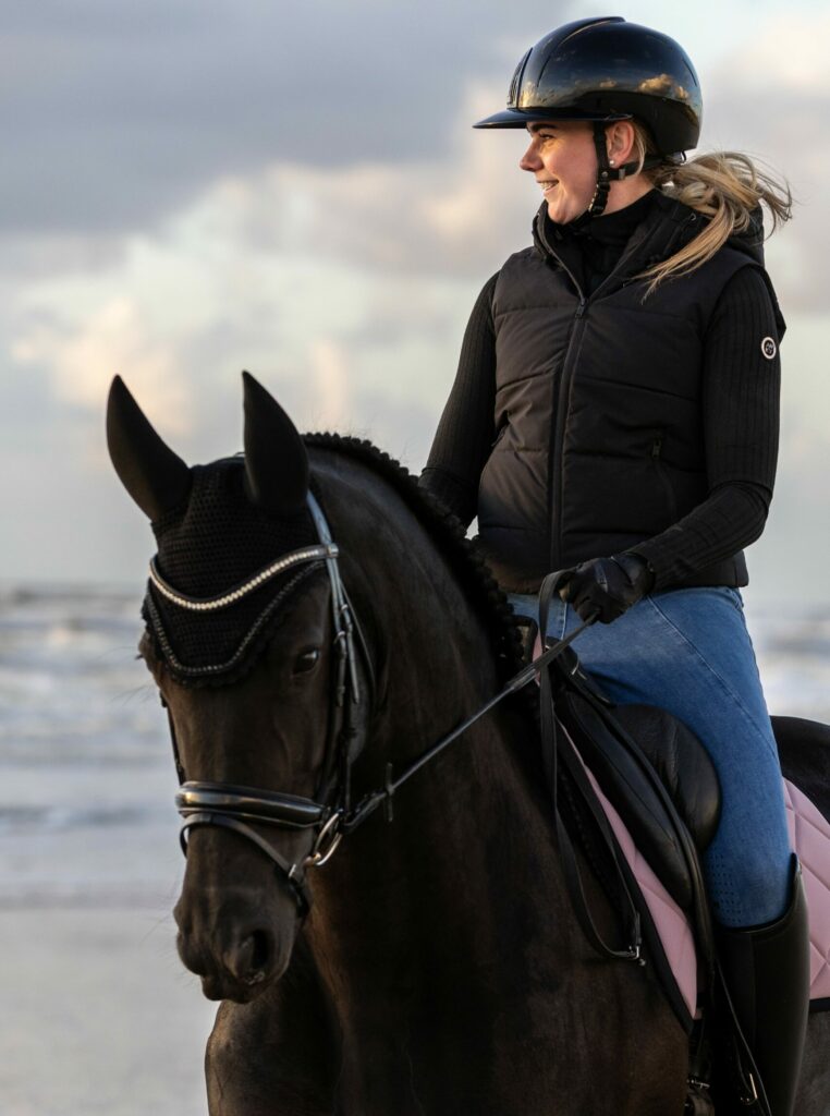 thumbnail_Hester van der Burg