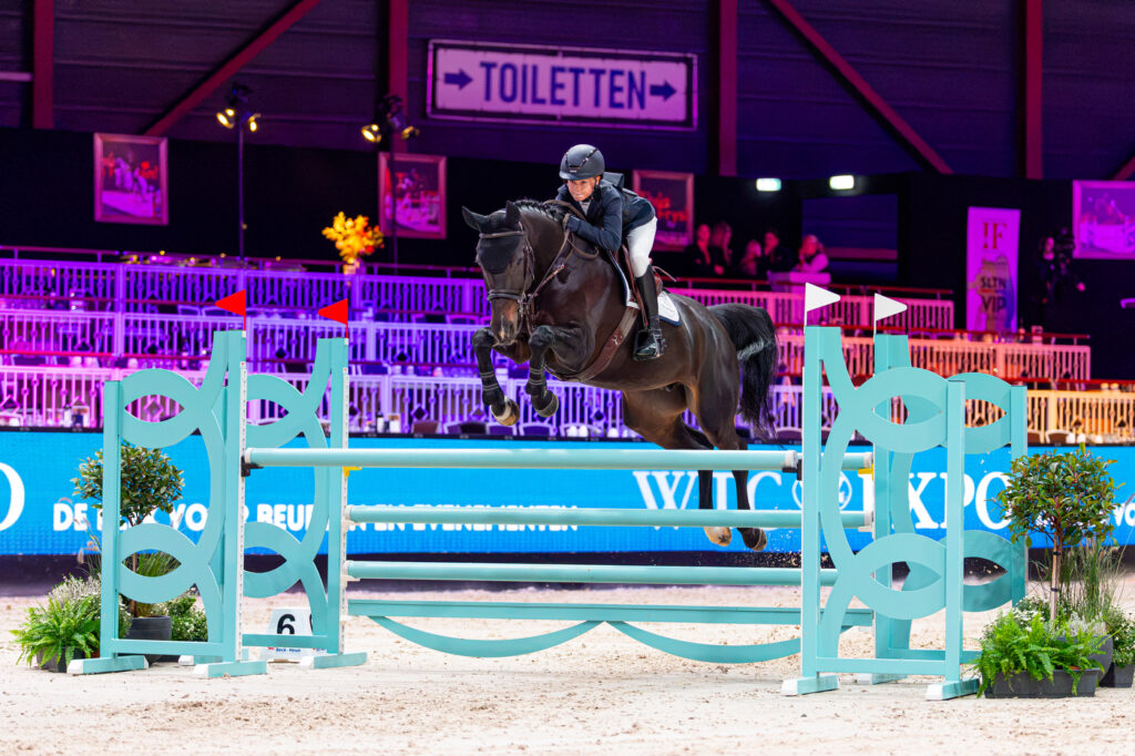 Tim ten Berg (NED) rides Donna LibreIndoor Friesland 2026© DigiShots